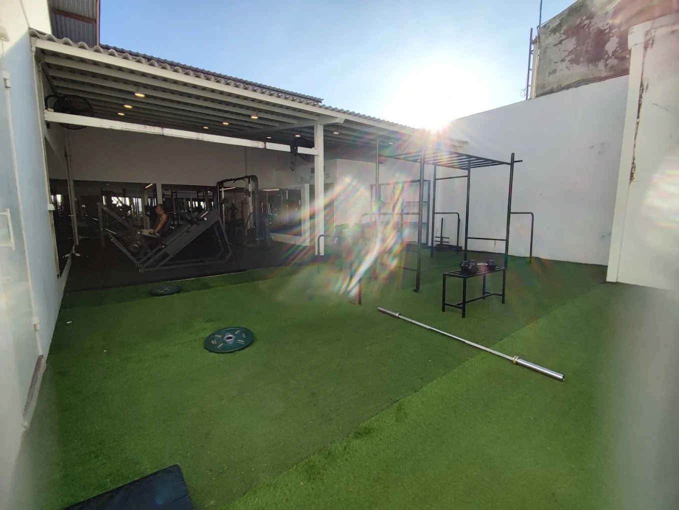 Calesthenic & Tanning